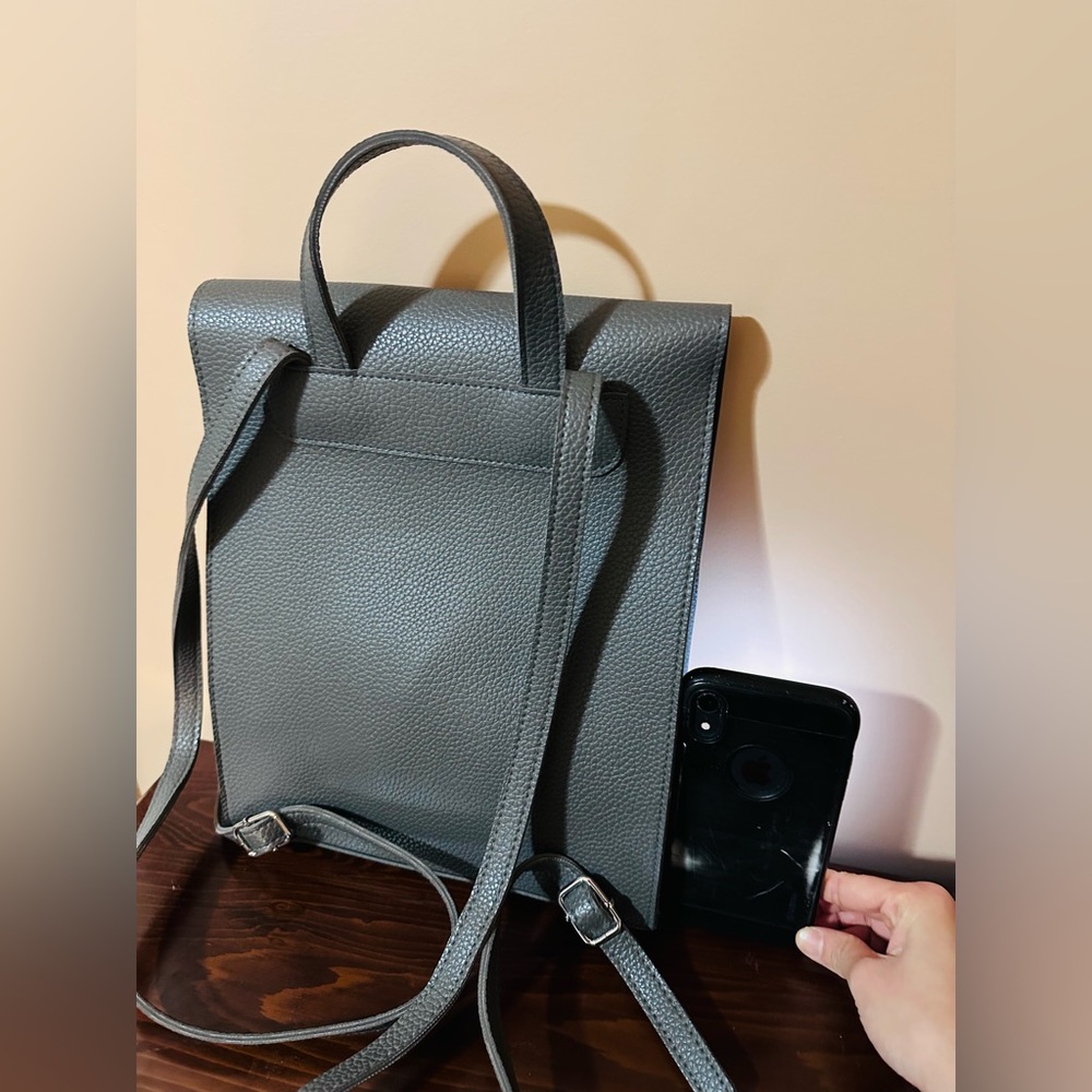 Grey Backpack - Picture 6 of 6